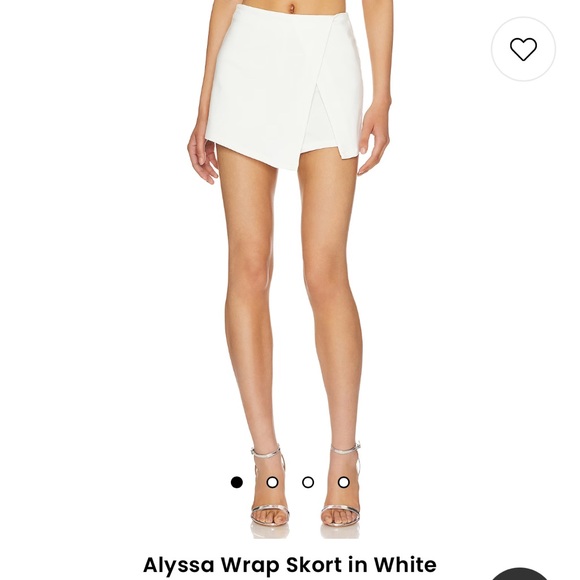 Revolve Superdown Set - Picture 2 of 5